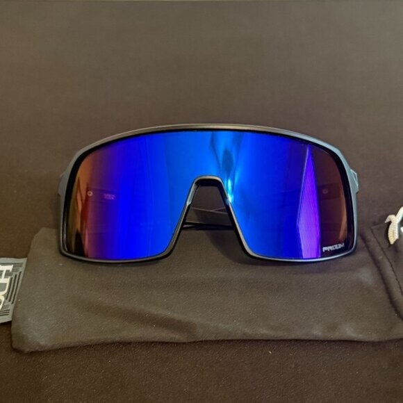 OO9406 Oakley SUTRO Matte Black Frame Prizm Polarized Reflective Blue Lenses - Picture 2 of 9